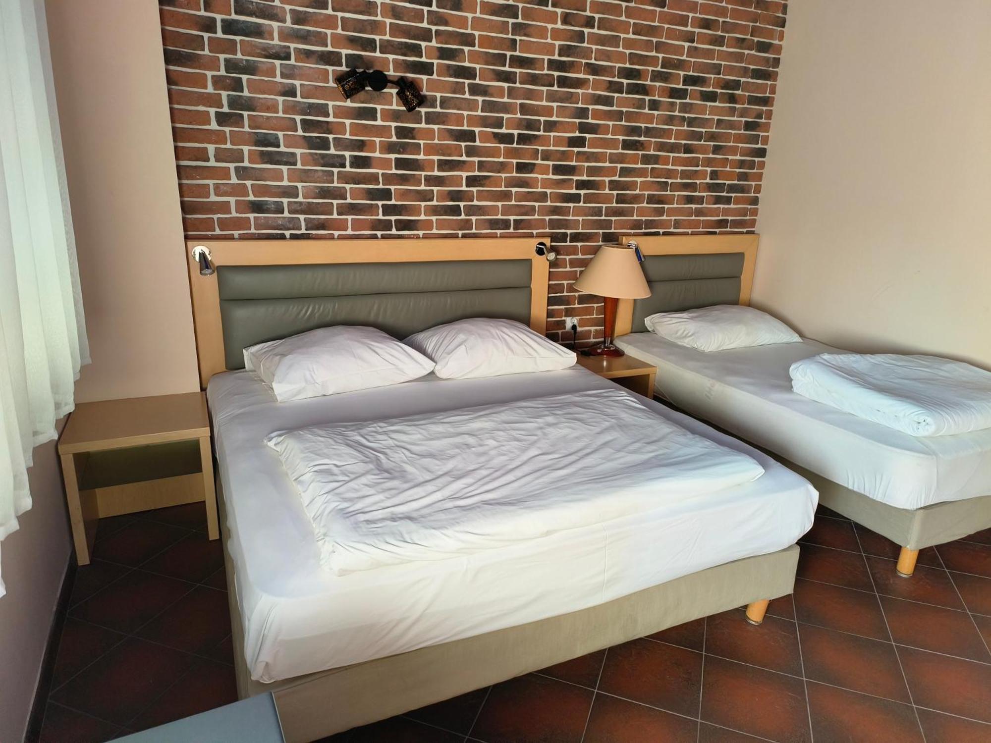 Villa Bella Casa Ломянки Экстерьер фото