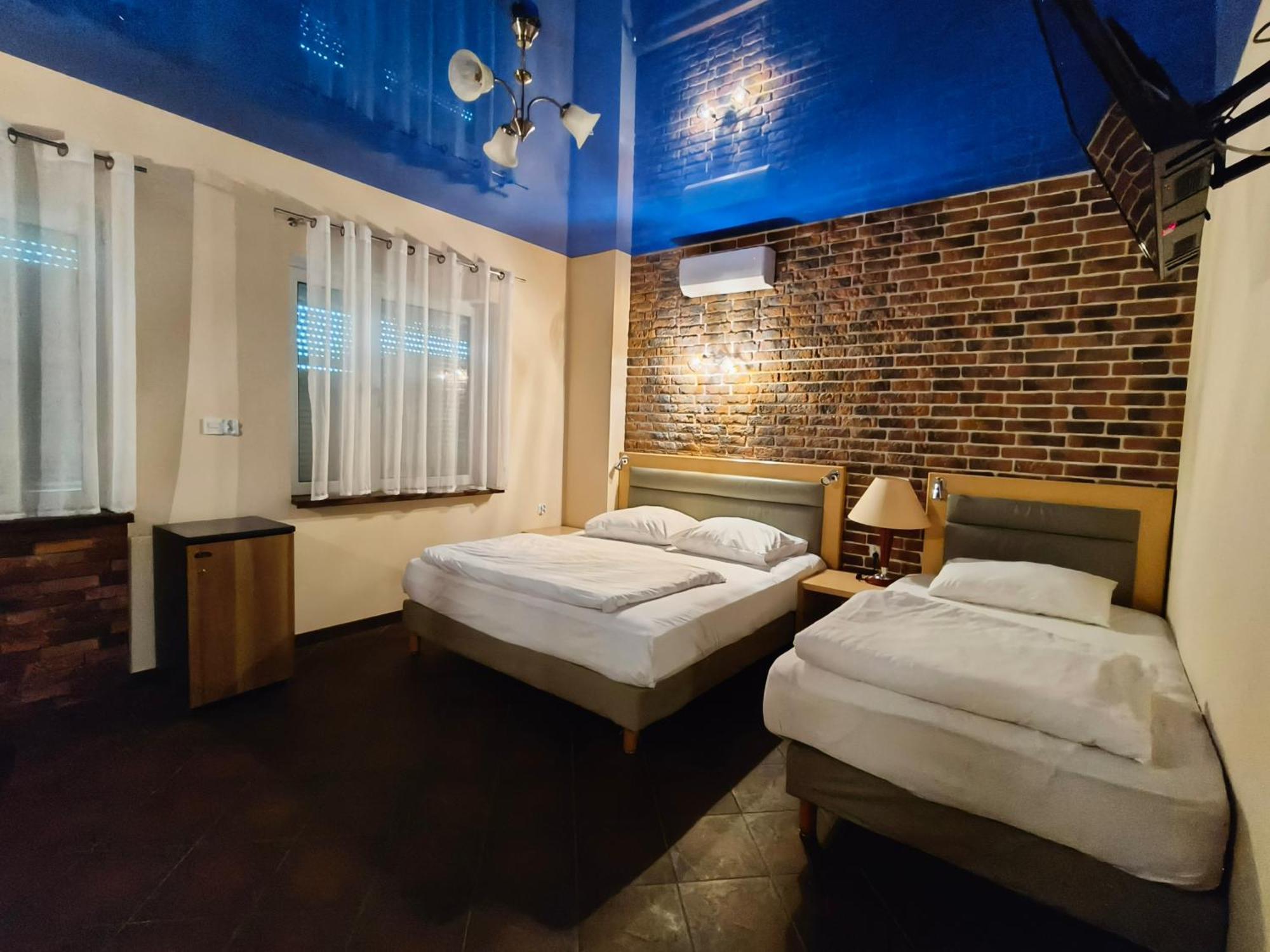 Villa Bella Casa Ломянки Экстерьер фото